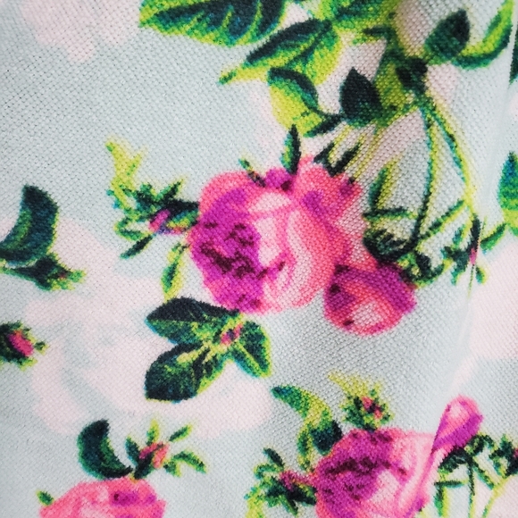 Cute Short Betsey Johnson Bathrobe - Small - Picture 7 of 7